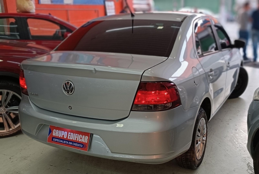 Volkswagen Voyage 1.0 2013