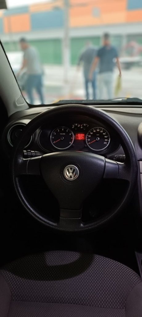 Volkswagen Voyage 1.0 2013