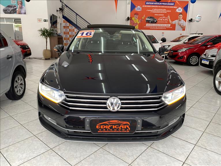 VOLKSWAGEN PASSAT 2015