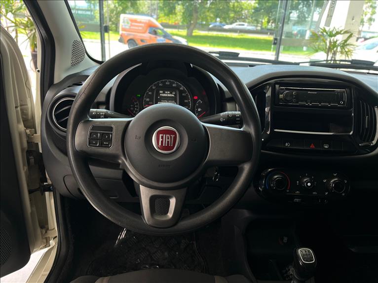 FIAT UNO 2015