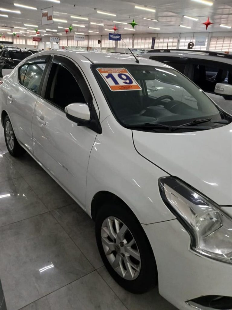 NISSAN VERSA 2019