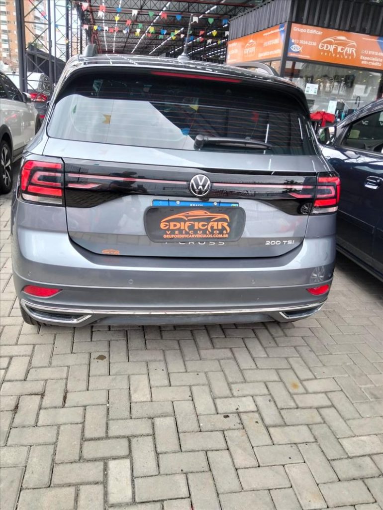 VOLKSWAGEN T-CROSS 2024
