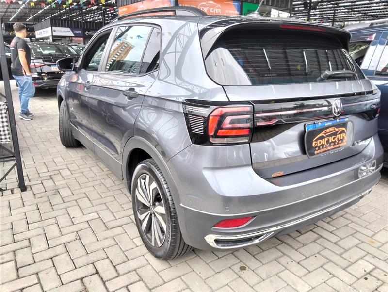 VOLKSWAGEN T-CROSS 2024