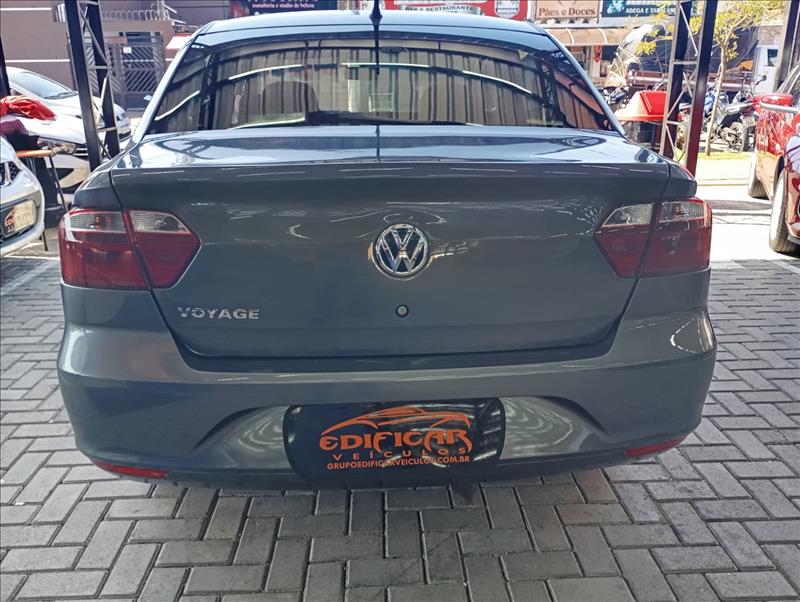 VOLKSWAGEN VOYAGE 2023