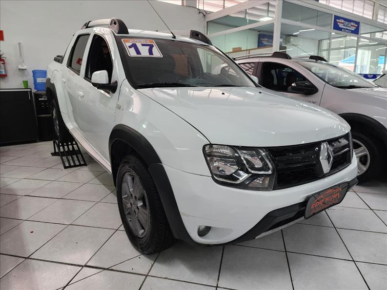 RENAULT DUSTER OROCH 2017