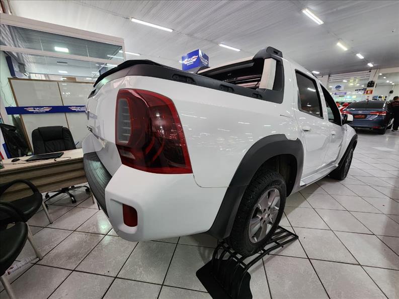 RENAULT DUSTER OROCH 2017