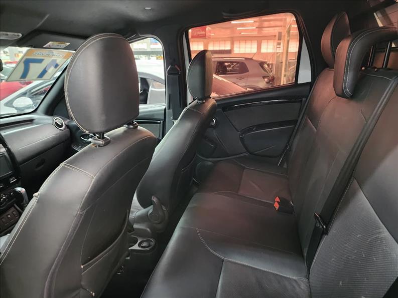 RENAULT DUSTER OROCH 2017