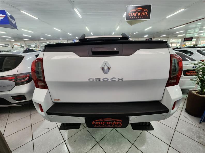 RENAULT DUSTER OROCH 2017