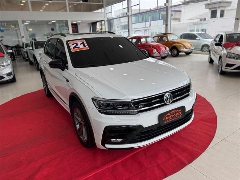 VOLKSWAGEN TIGUAN 2021