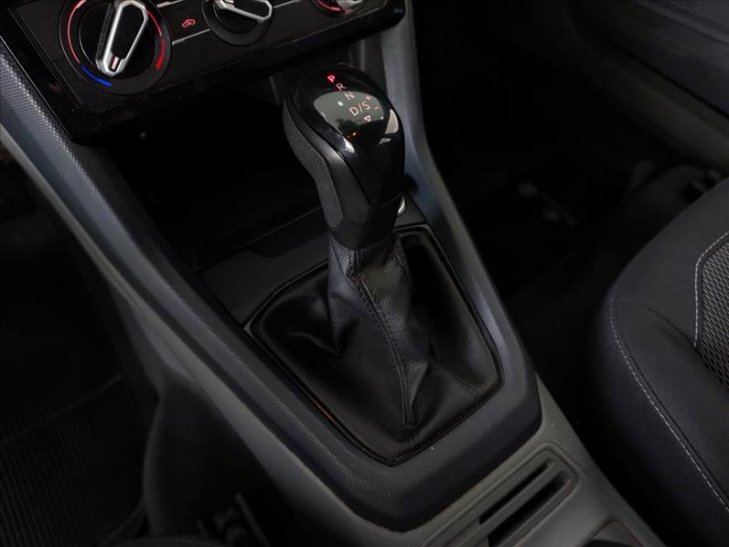 VOLKSWAGEN T-CROSS 2020