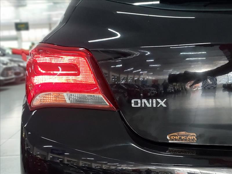 CHEVROLET ONIX 2019