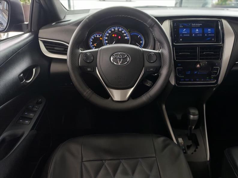 TOYOTA YARIS 2022