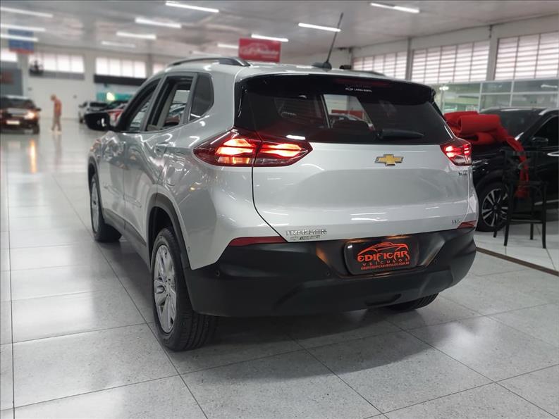 CHEVROLET TRACKER 2023