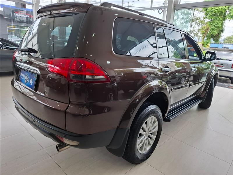 MITSUBISHI PAJERO DAKAR 2015