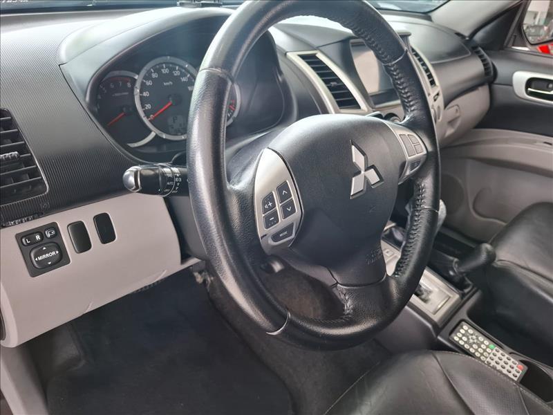 MITSUBISHI PAJERO DAKAR 2015