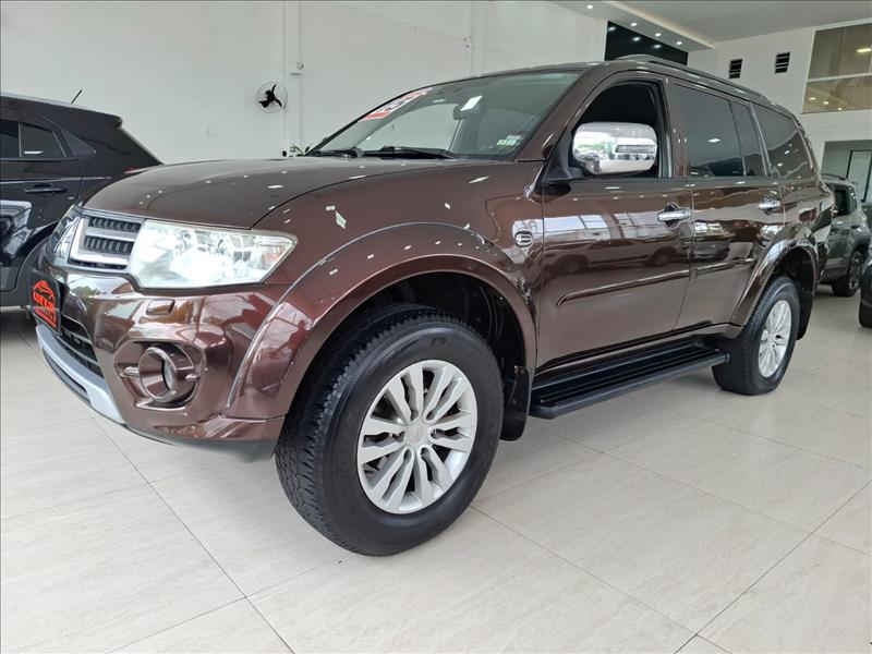 MITSUBISHI PAJERO DAKAR 2015