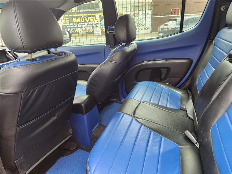 MITSUBISHI L200 TRITON 2013