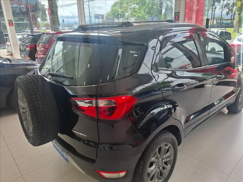 FORD ECOSPORT 2017