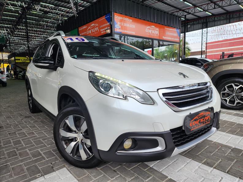 PEUGEOT 2008 2019