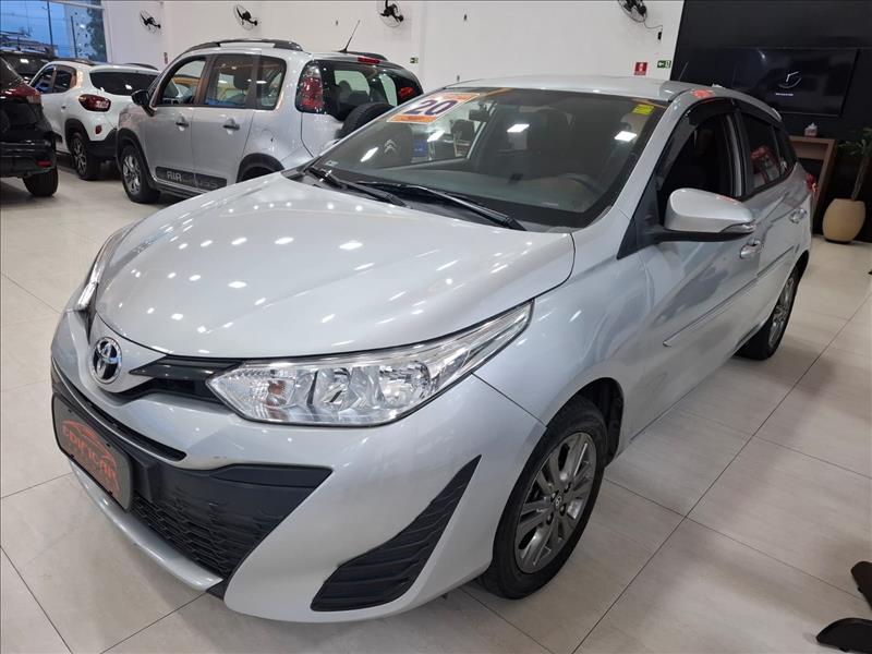 TOYOTA YARIS 2020