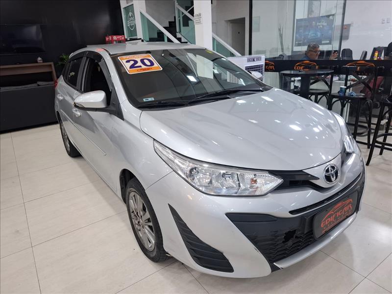 TOYOTA YARIS 2020