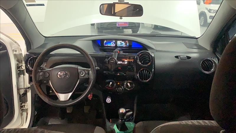 TOYOTA ETIOS 2017