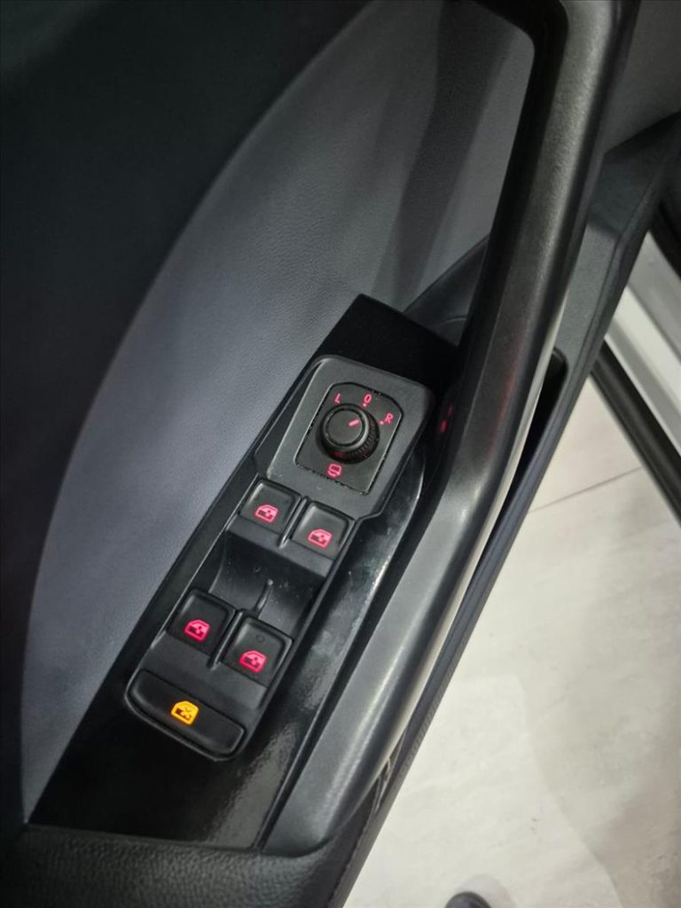 VOLKSWAGEN T-CROSS 2022