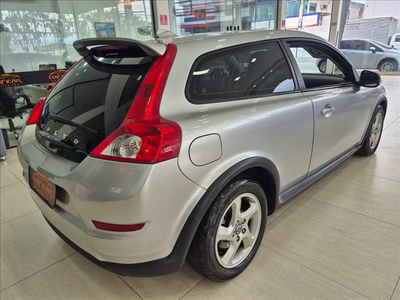 VOLVO C30 2010