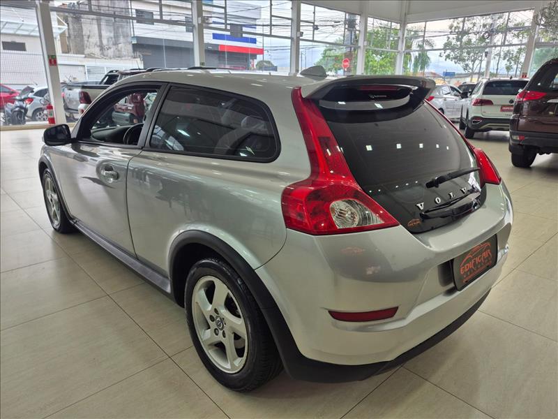 VOLVO C30 2010
