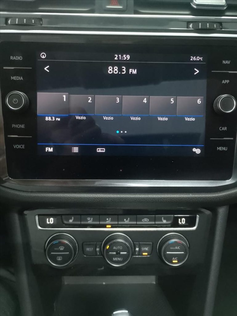 VOLKSWAGEN TIGUAN 2019