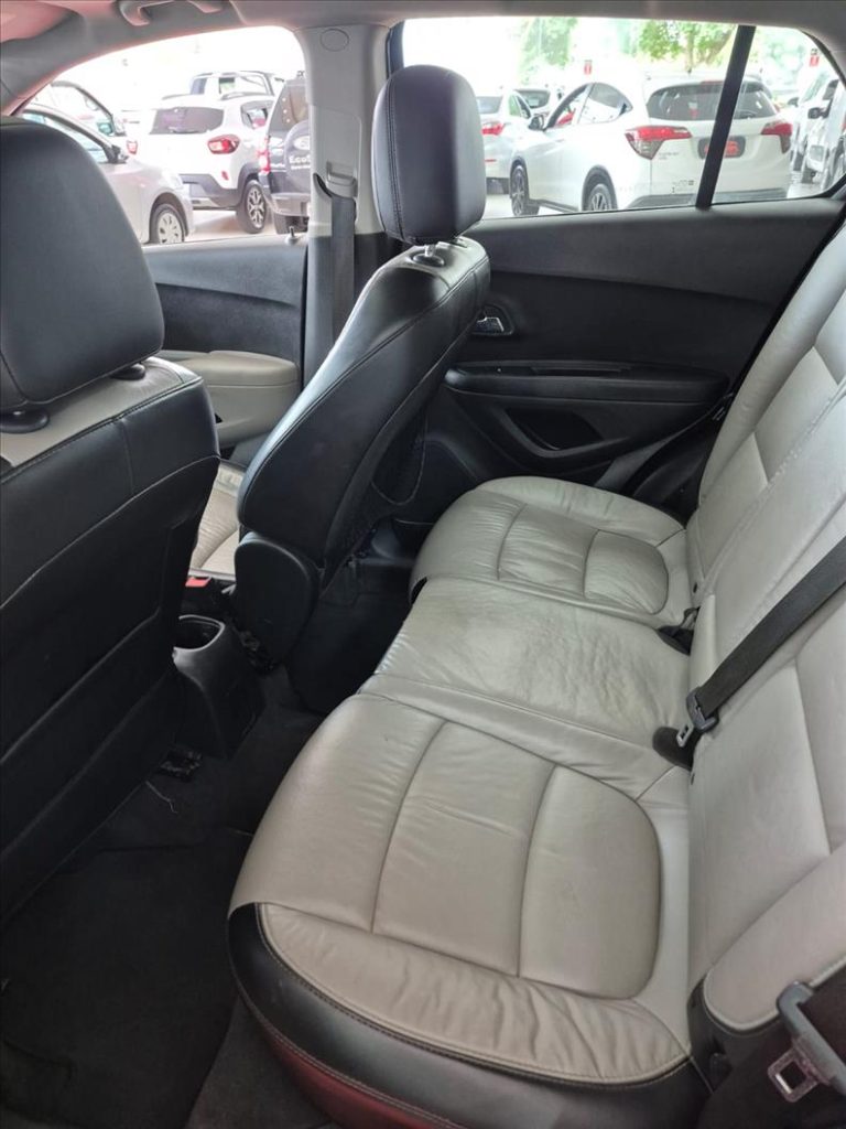 CHEVROLET TRACKER 2014