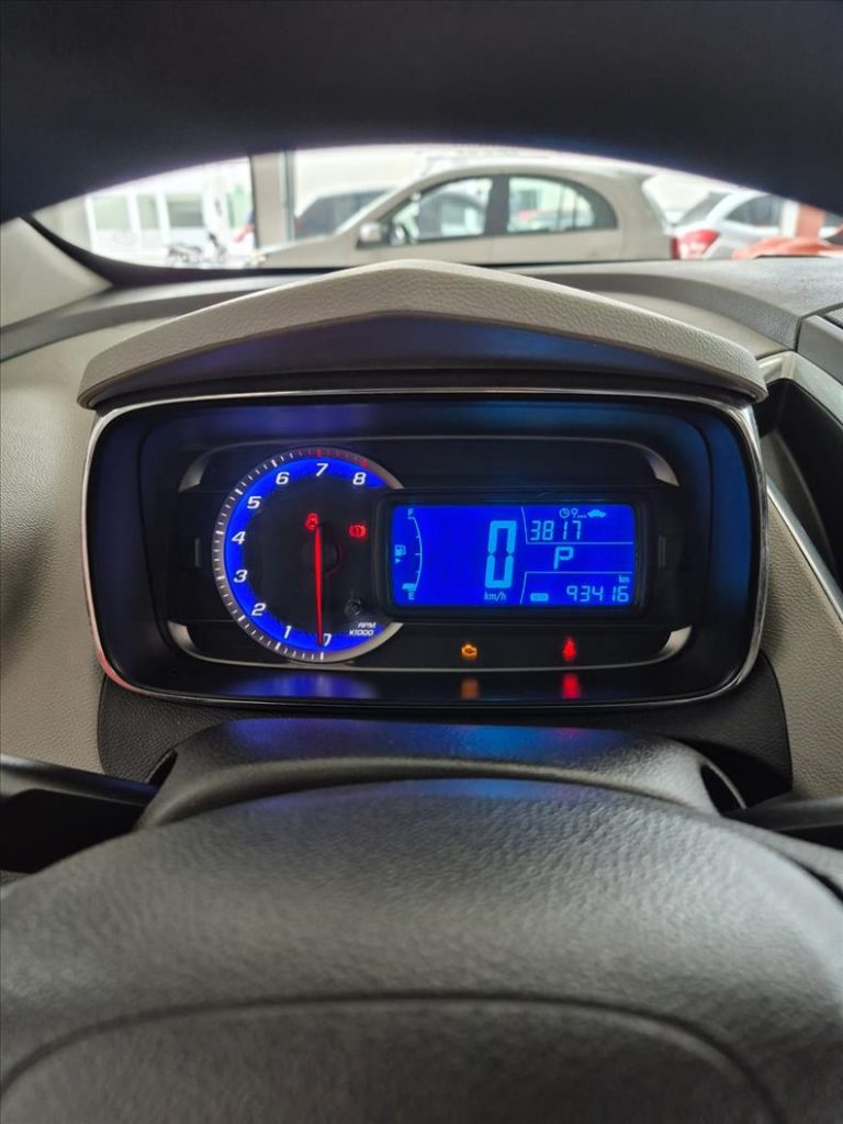 CHEVROLET TRACKER 2014