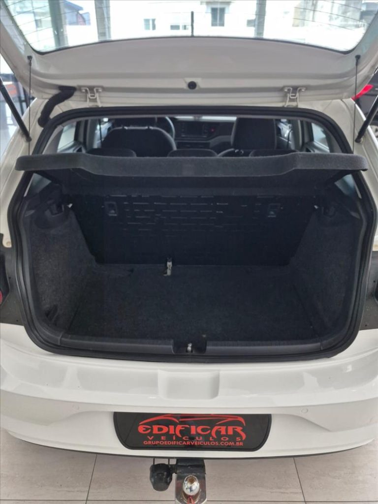 VOLKSWAGEN POLO 2019