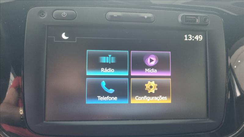 RENAULT SANDERO 2021
