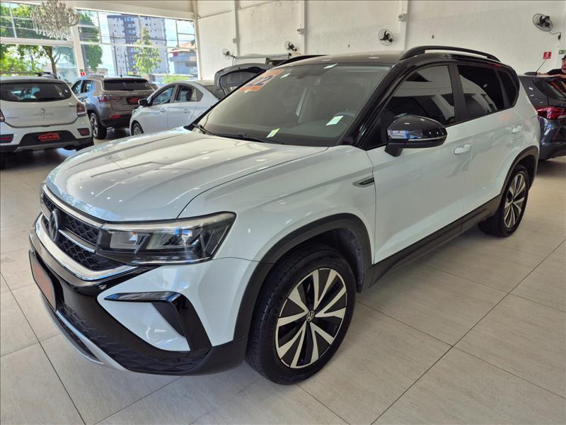 VOLKSWAGEN TAOS 2022