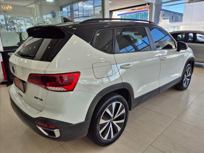 VOLKSWAGEN TAOS 2022