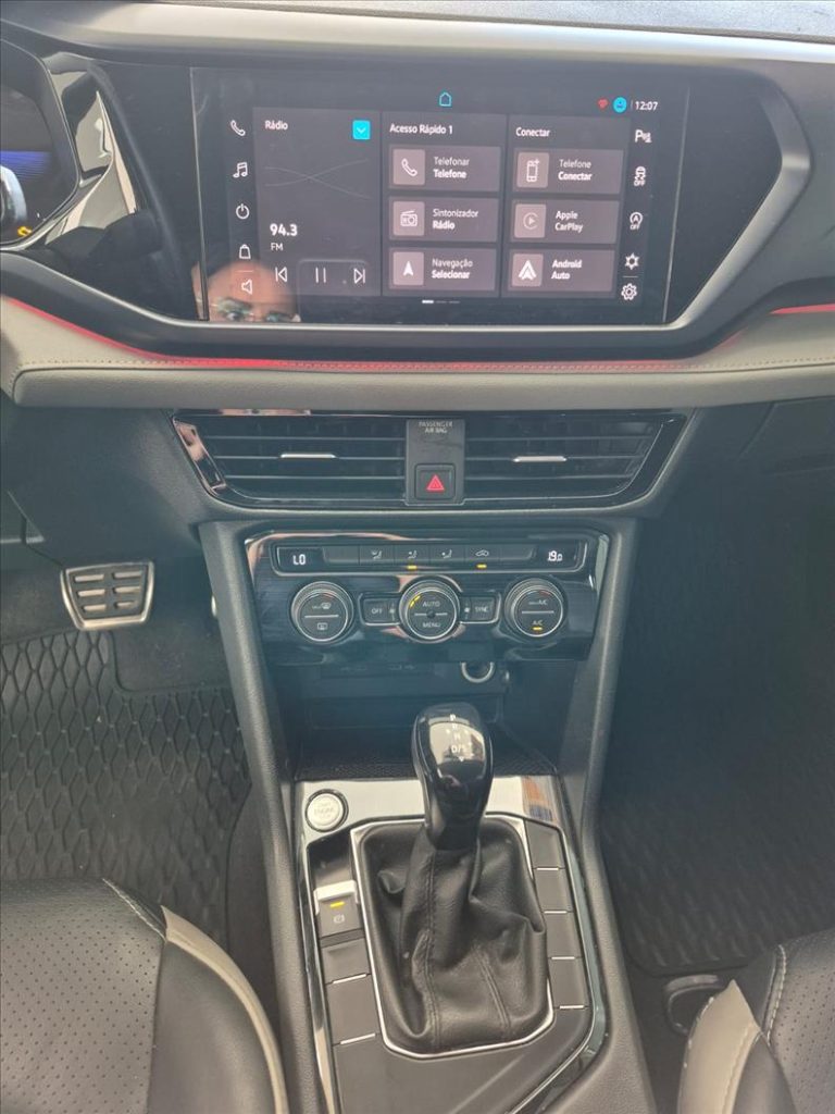 VOLKSWAGEN TAOS 2022