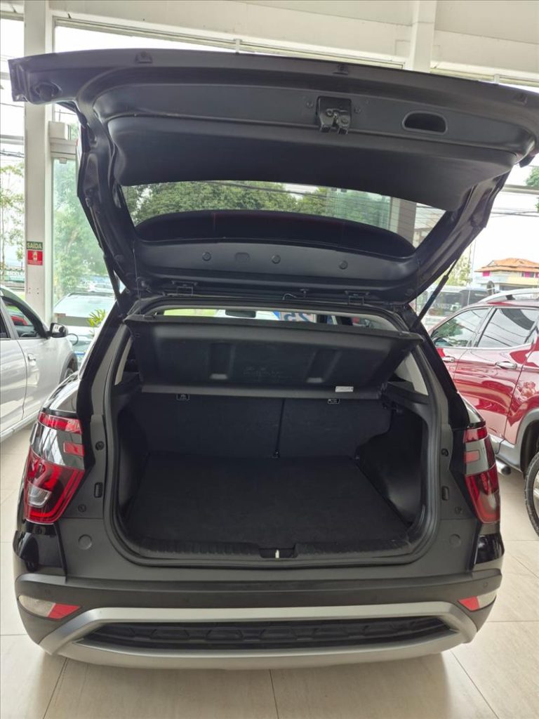 HYUNDAI CRETA 2025