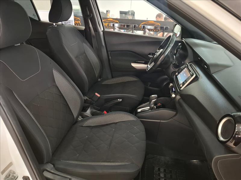 NISSAN KICKS 2017