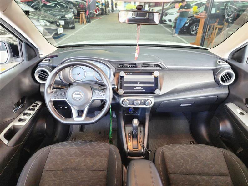 NISSAN KICKS 2024