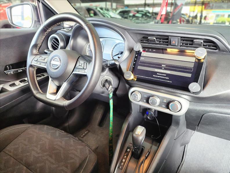 NISSAN KICKS 2024
