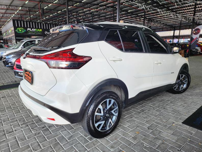 NISSAN KICKS 2024