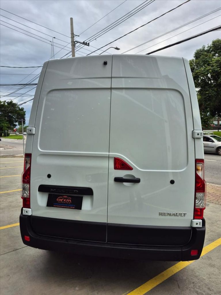 RENAULT MASTER 2026