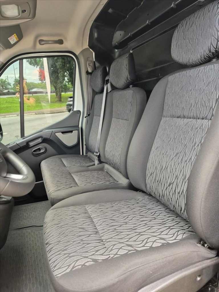 RENAULT MASTER 2026