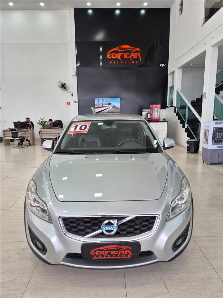 VOLVO C30 2010