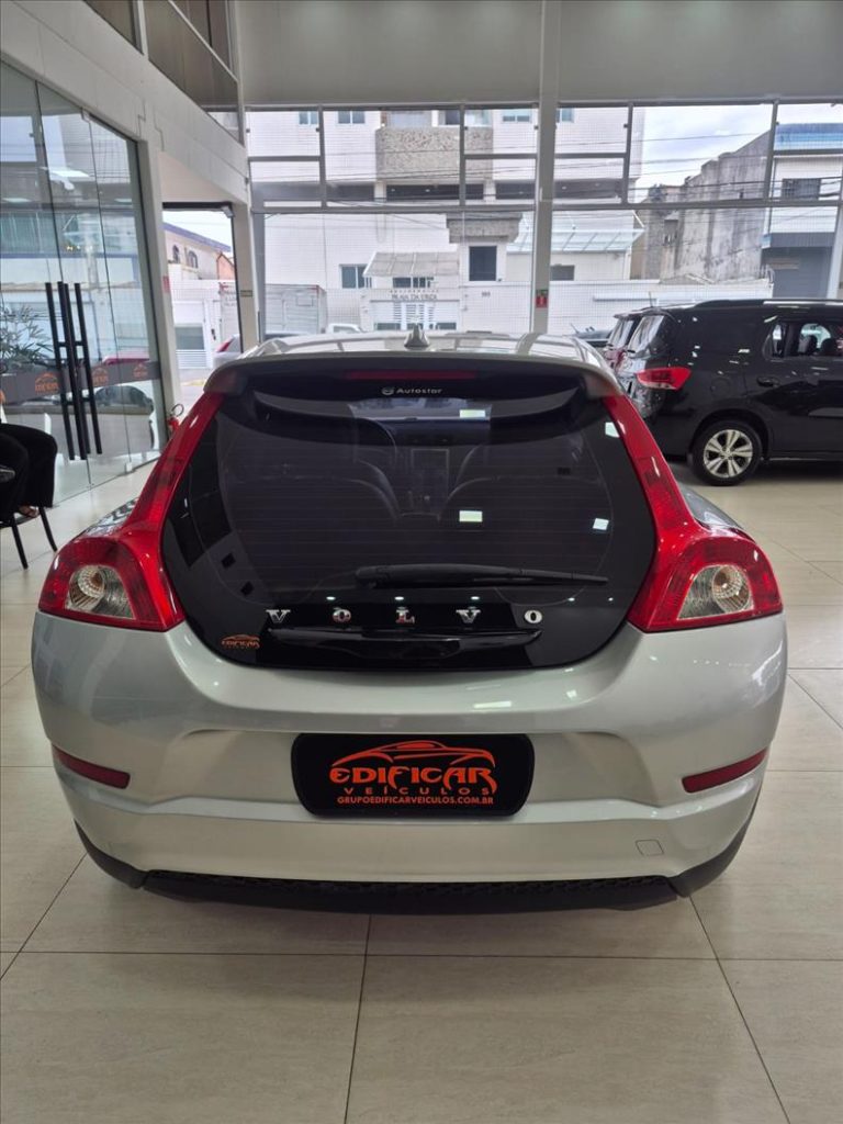 VOLVO C30 2010
