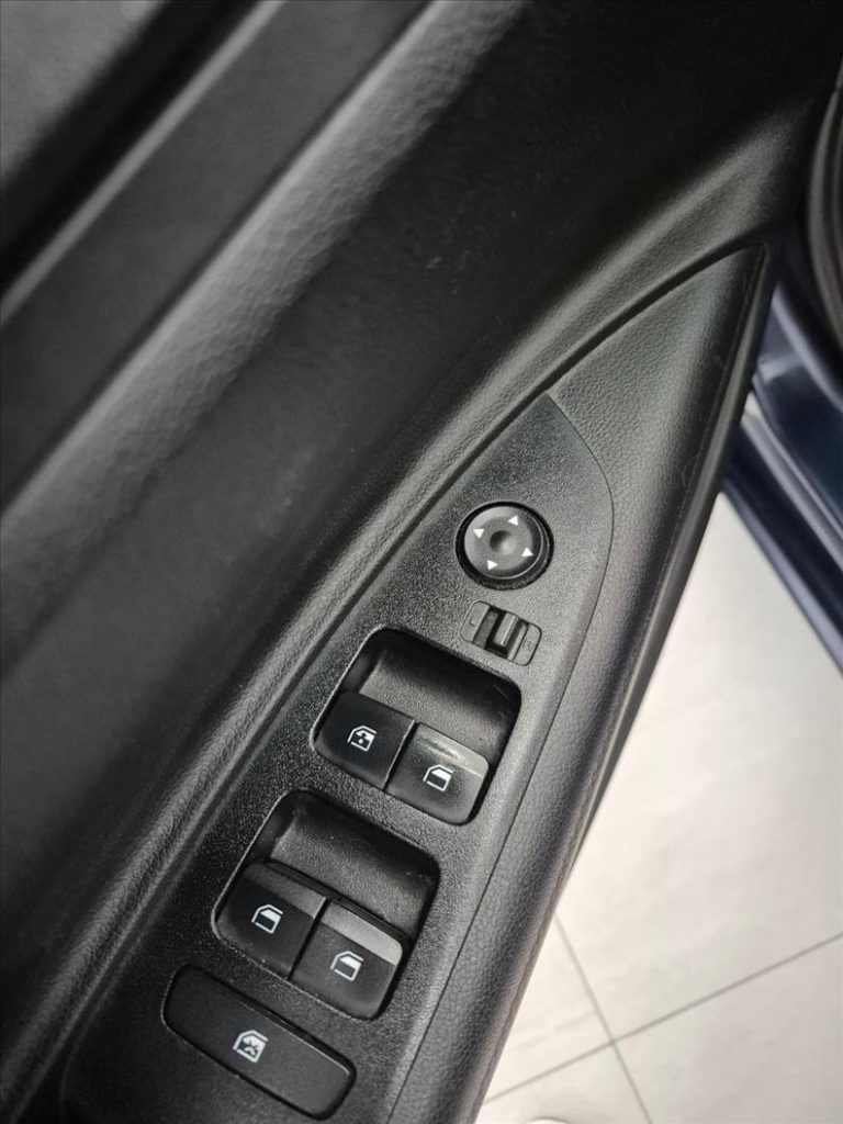 HYUNDAI HB20 2024