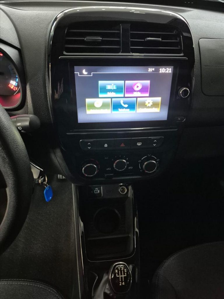RENAULT KWID 2025