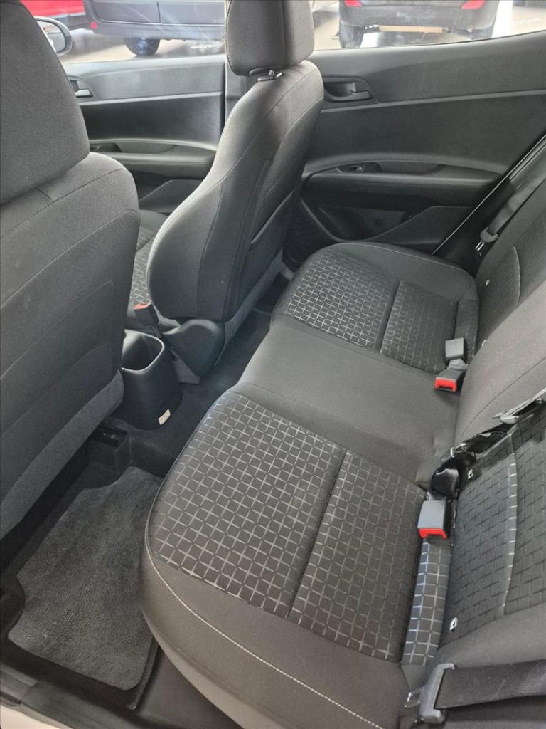 HYUNDAI HB20 2025