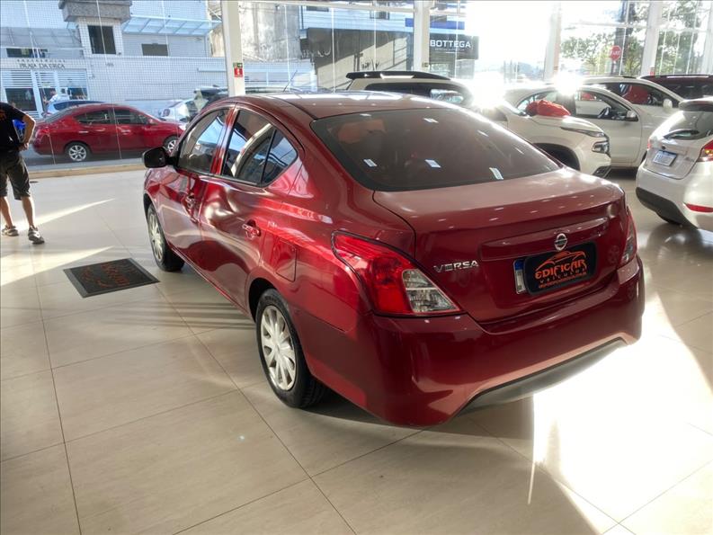NISSAN VERSA 2018